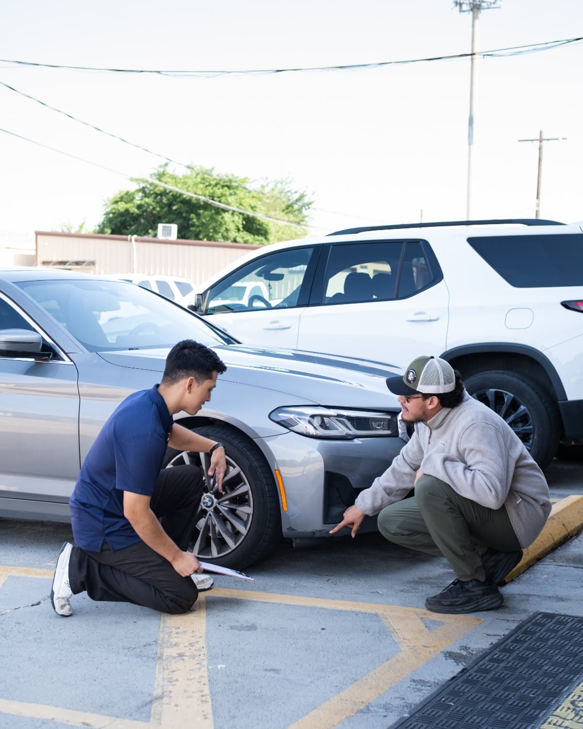 Auto paint booth Santa Ana Body Shop Houston